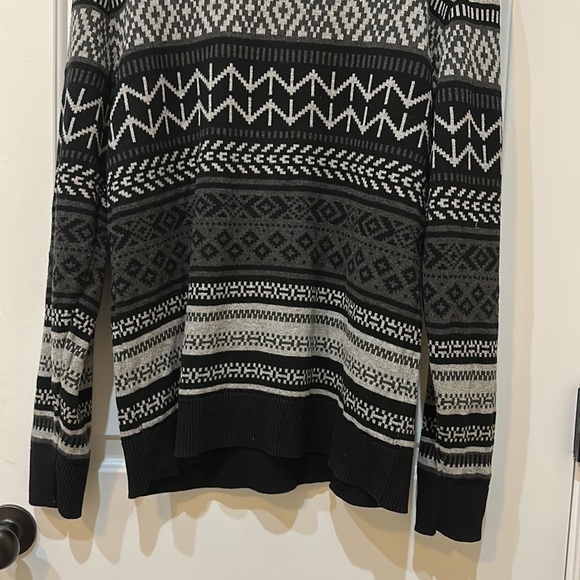 American Rag Patterned Sweater - Picture 3 of 5